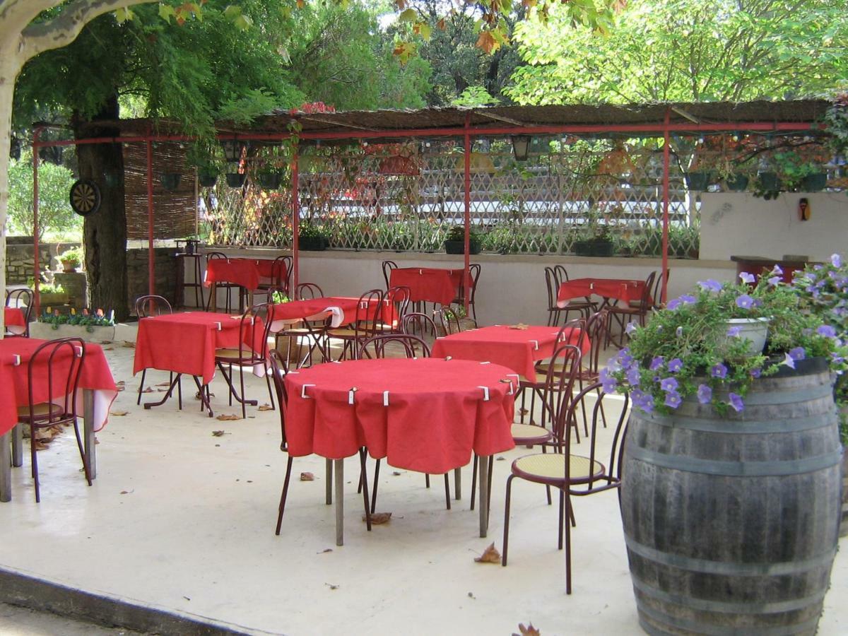 Auberge Des Garrigues Ним Экстерьер фото