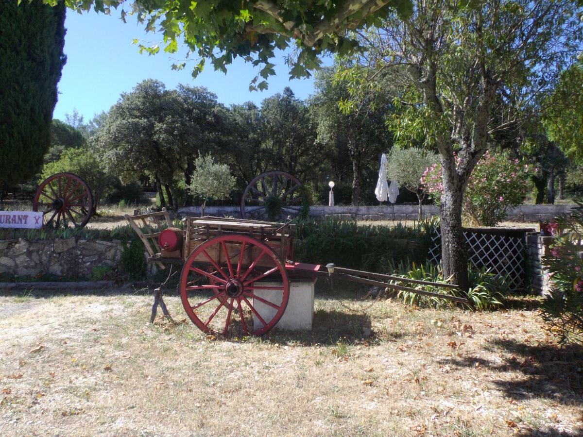 Auberge Des Garrigues Ним Экстерьер фото